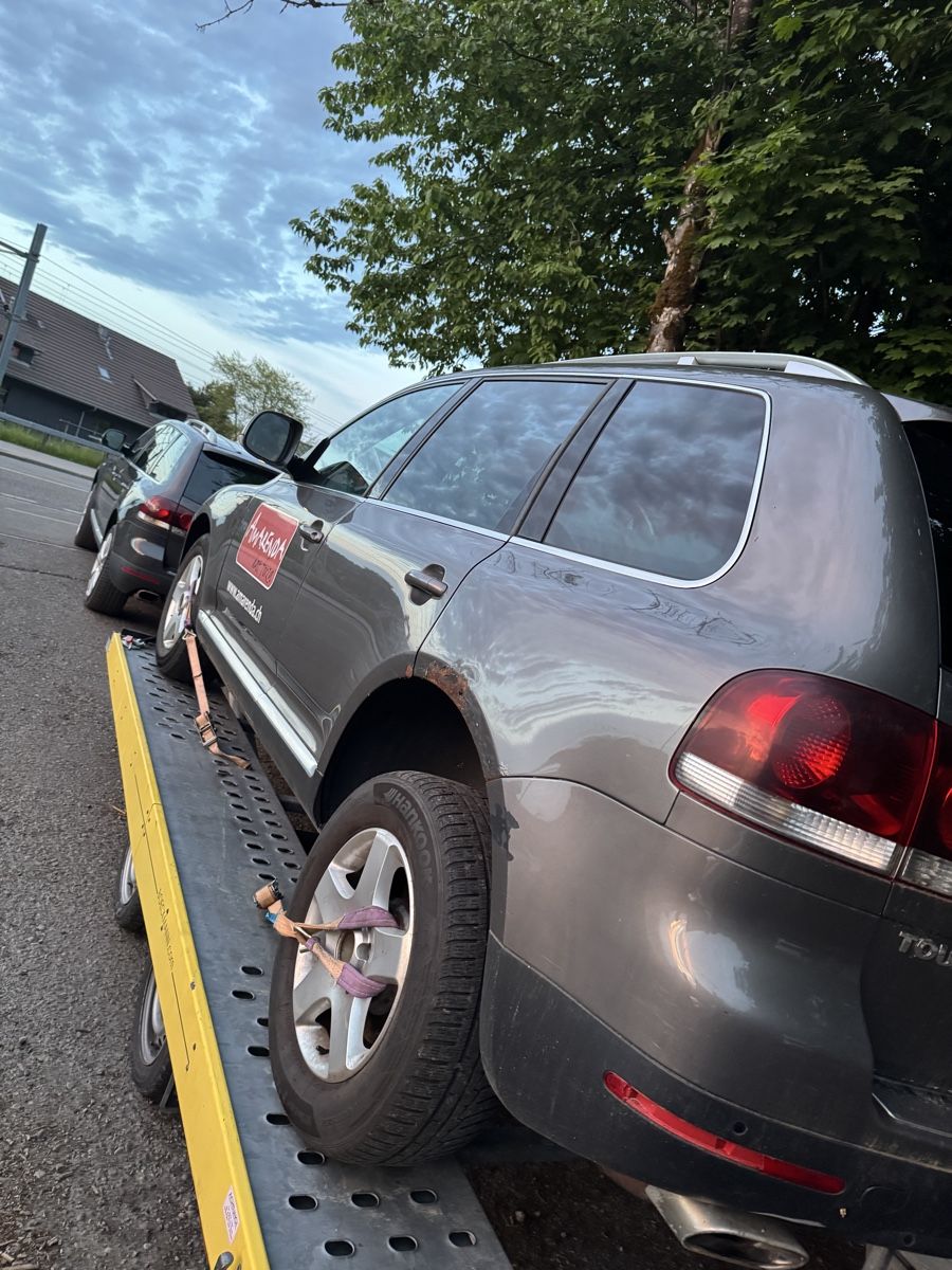 VW Automobili: VW Touareg 3.0 Tdi – Usato da Turbenthal venduto da ardi.x 5