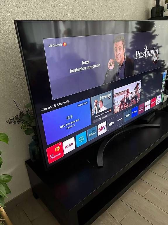 Fernseher:  LG 65", 4K – Gebraucht aus Morges von jin_j9rd