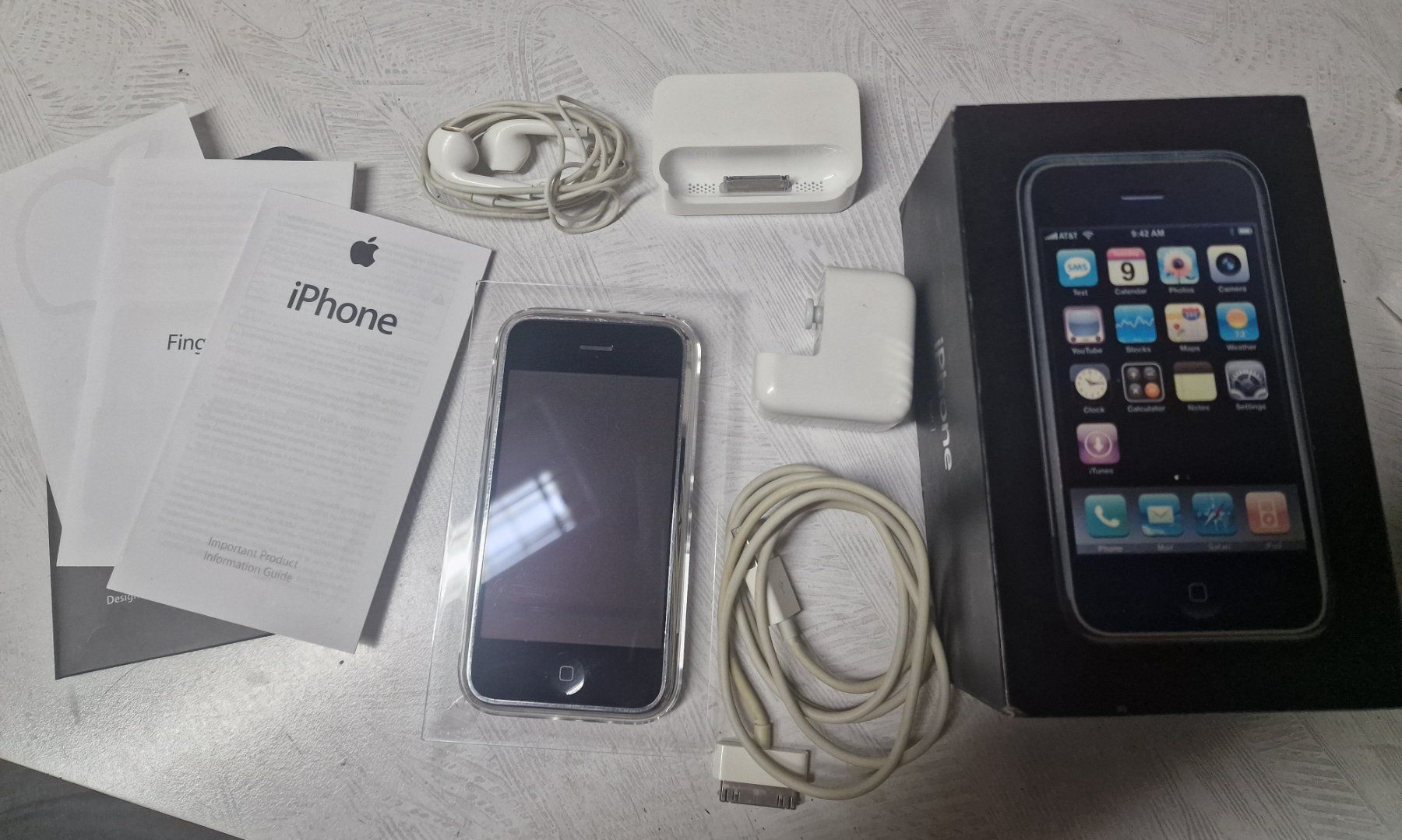 Apple Handys / Smartphones: iPhone 2G 8GB Vintage Handy mit OVP – Defekt aus Uerkheim von Justi.y