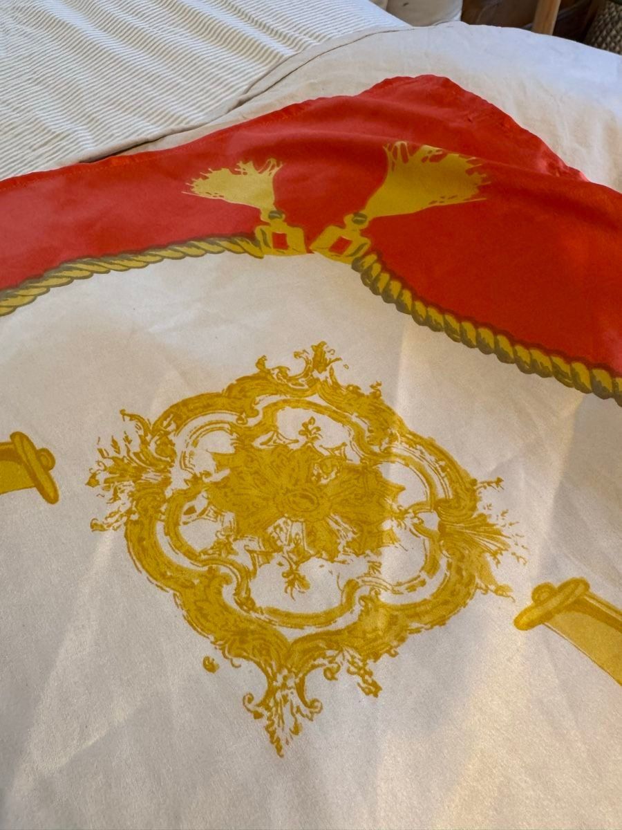 Foulard & Sciarpe: Seidentuch – 90 x 90 cm – Usato da Zürich venduto da 411osmanbey 2