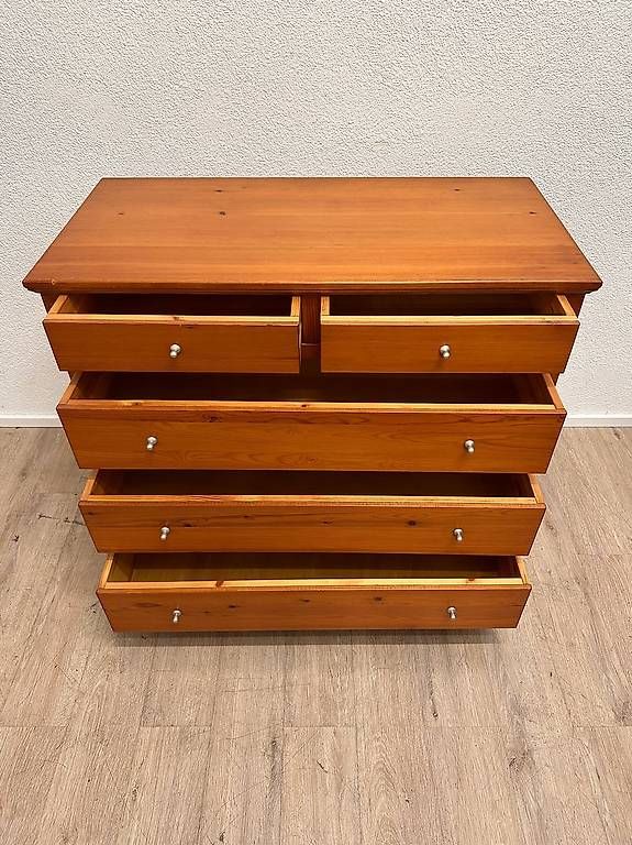 Cassettiere: Vintage Holzkommode mit 5 Schubladen – Usato da Obernau venduto da Arche_Noah_Brocki 1