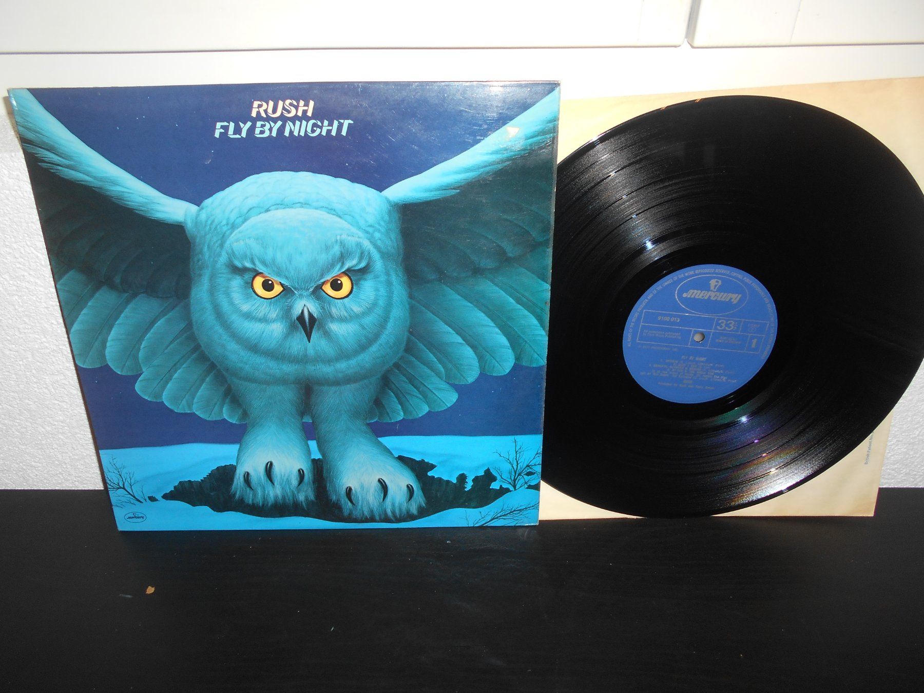 Dischi in vinile: Rush – Fly By Night / 1975 – Usato da Aarberg venduto da witchhunter01