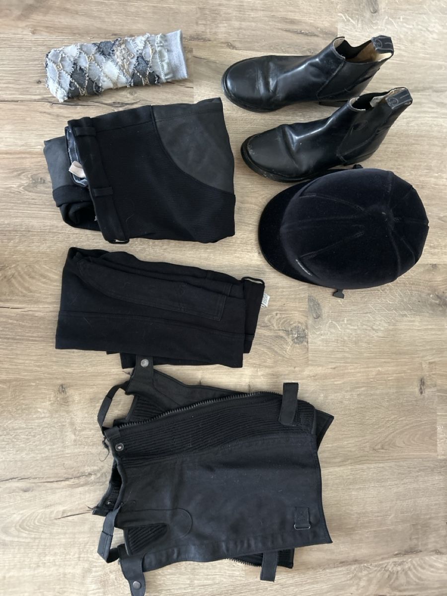 Lotti di vestiti: Reitbekleidung Set – Usato da Anglikon venduto da Liveli569