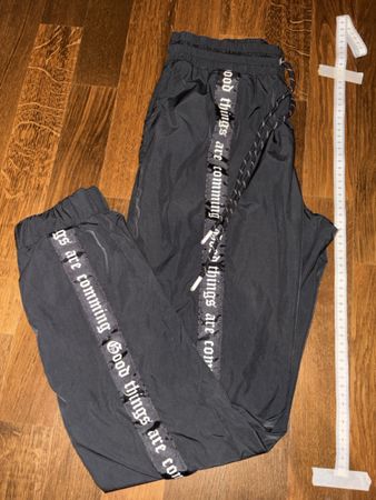 Jogginghose Schwarz, Grösse XS, Top Zustand! (51)