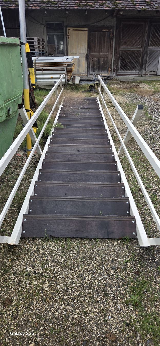 Treppen: Treppe – Gebraucht aus Wolfwil von Knxl 1