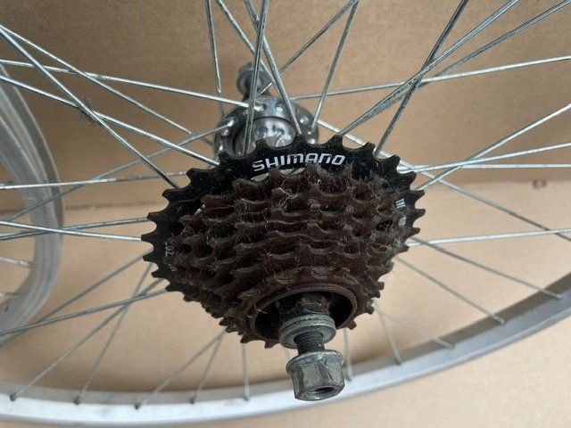 Pezzi di ricambio: 1 paire de roues 26' – Usato da Ursy venduto da DK8 1