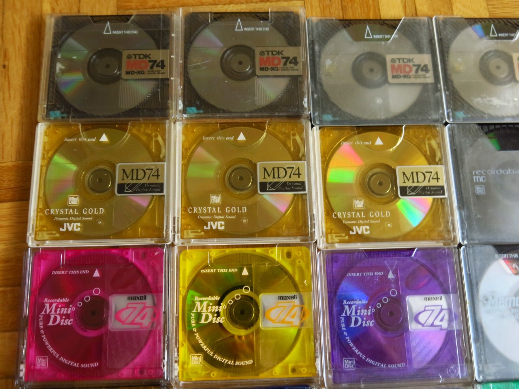 Minidisc: 21 Mini Discs mit Aufbewahrungsbox – Usato da Sargans venduto da Tritonurs 2