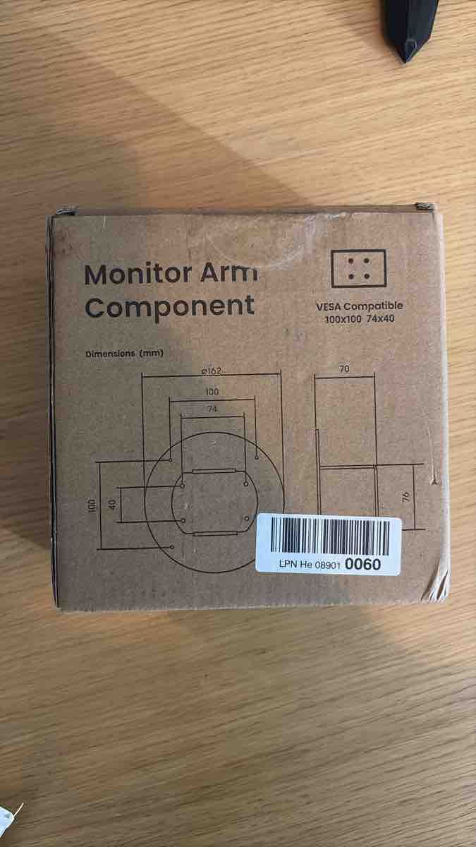 Bildschirmhalterung: Support de moniteur VESA 100x100 74x40 – Gebraucht aus Cortaillod von semirmujic