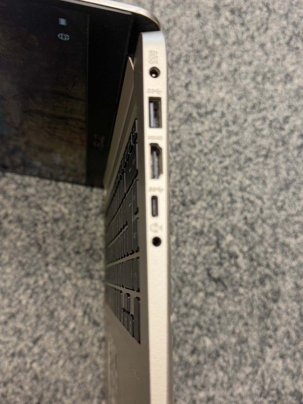 Asus Notebooks: Asus VivoBook S – Gebraucht aus Spiez von eag01 5