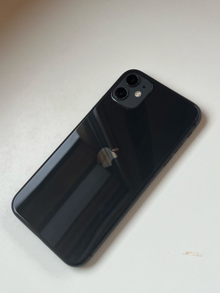 Apple Telefoni cellulari / Smartphones: Apple iPhone 11 – Usato da Herisau venduto da hxnnx.f14