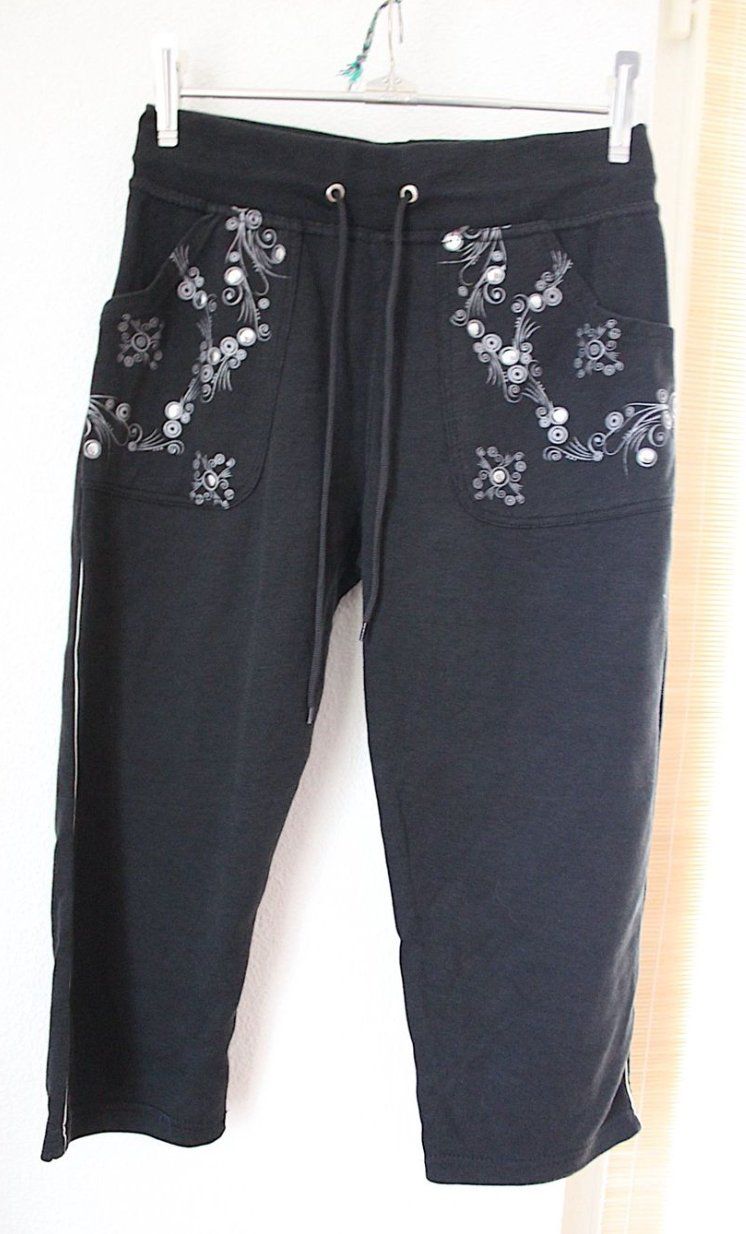 Pantaloni: Neuwertig: Sommerliche 3/4 Hose, Gr.S. – Usato da Locarno venduto da madame-tus-sauds 2