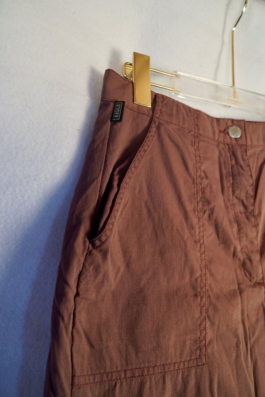 Pantaloni: AIGLE - Pantalon Léger - 38 – Usato da Haute-Nendaz venduto da Violette123 3