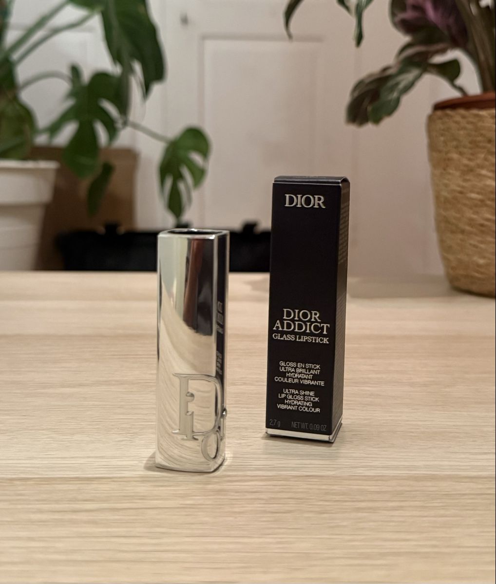 Dior Make-up: Dior Addict Ecrin/Case – Nuovo e nell'imballaggio originale da Luzern venduto da sas_r89l