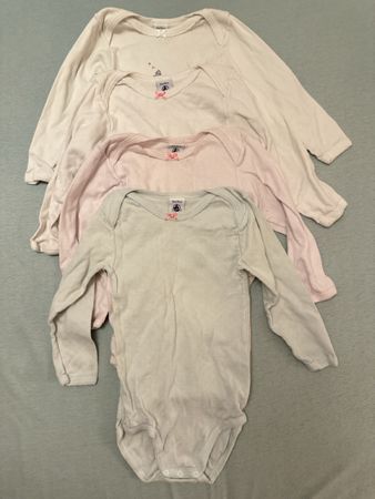4 Bodys von Petit Bateau - Grösse 95