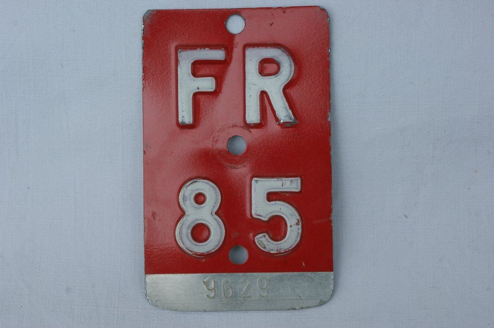 PLAQUE VÉLO ANCIENNE, GRIFFON à Paris EUR 18,00 - FR