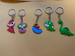 Porte-clés dinosaures 5 pièces silicone neuf