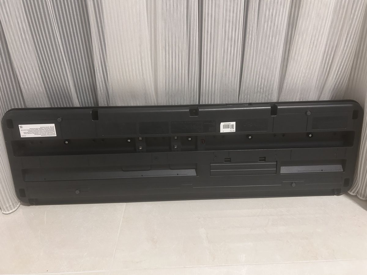 Yamaha Strumenti musicali: Yamaha E-Piano PSR F52 – Nuovo (secondo la descrizione) da Wetzikon ZH venduto da Zehra_mne 3