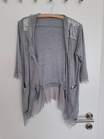 Längeres Jäckli kurzarm, dünn Gr. XS used look m. Pailletten
