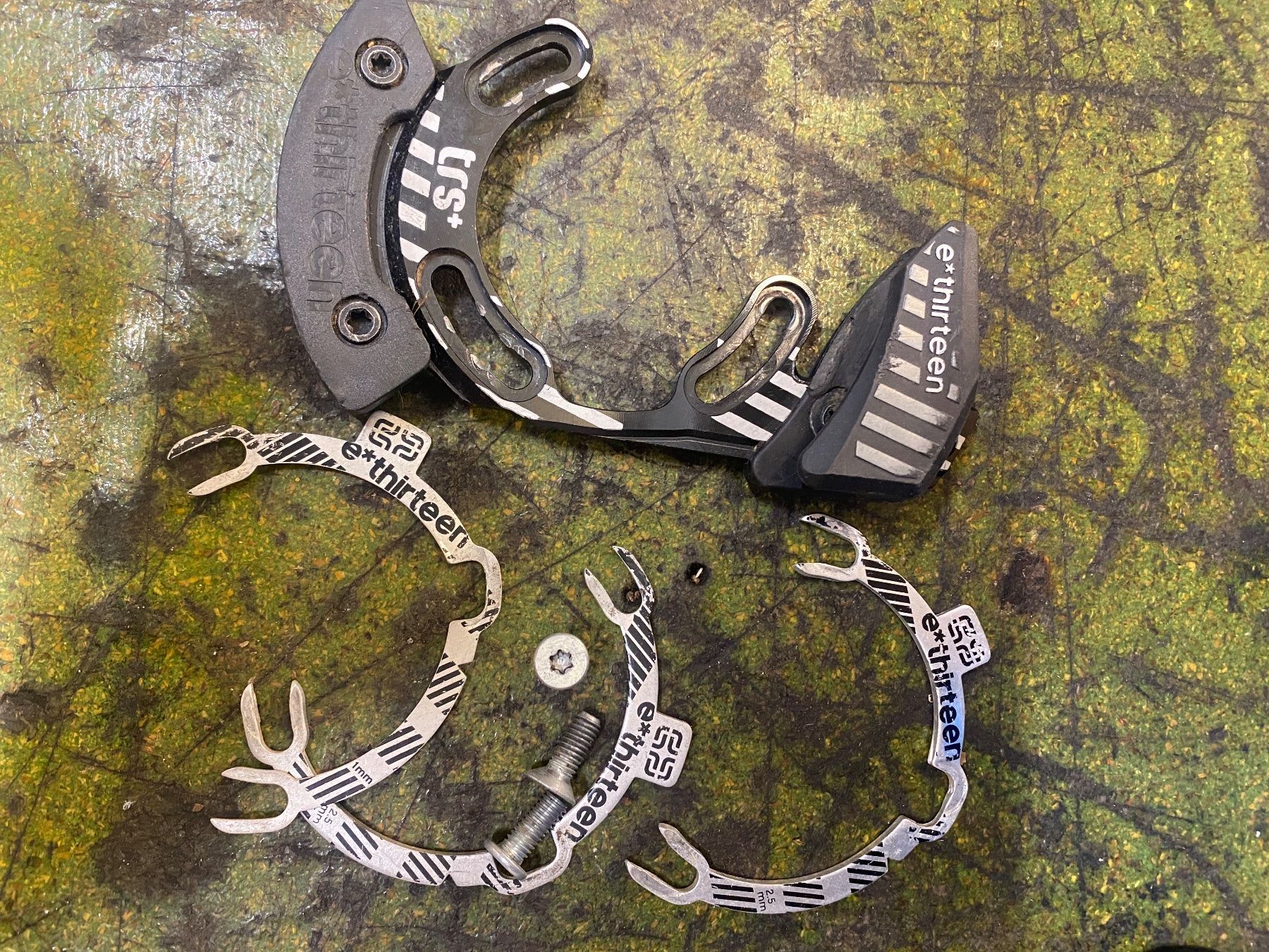 Pezzi di ricambio: Anti dérailleur Ethirteen – Usato da Mézières VD venduto da pourkwapa7