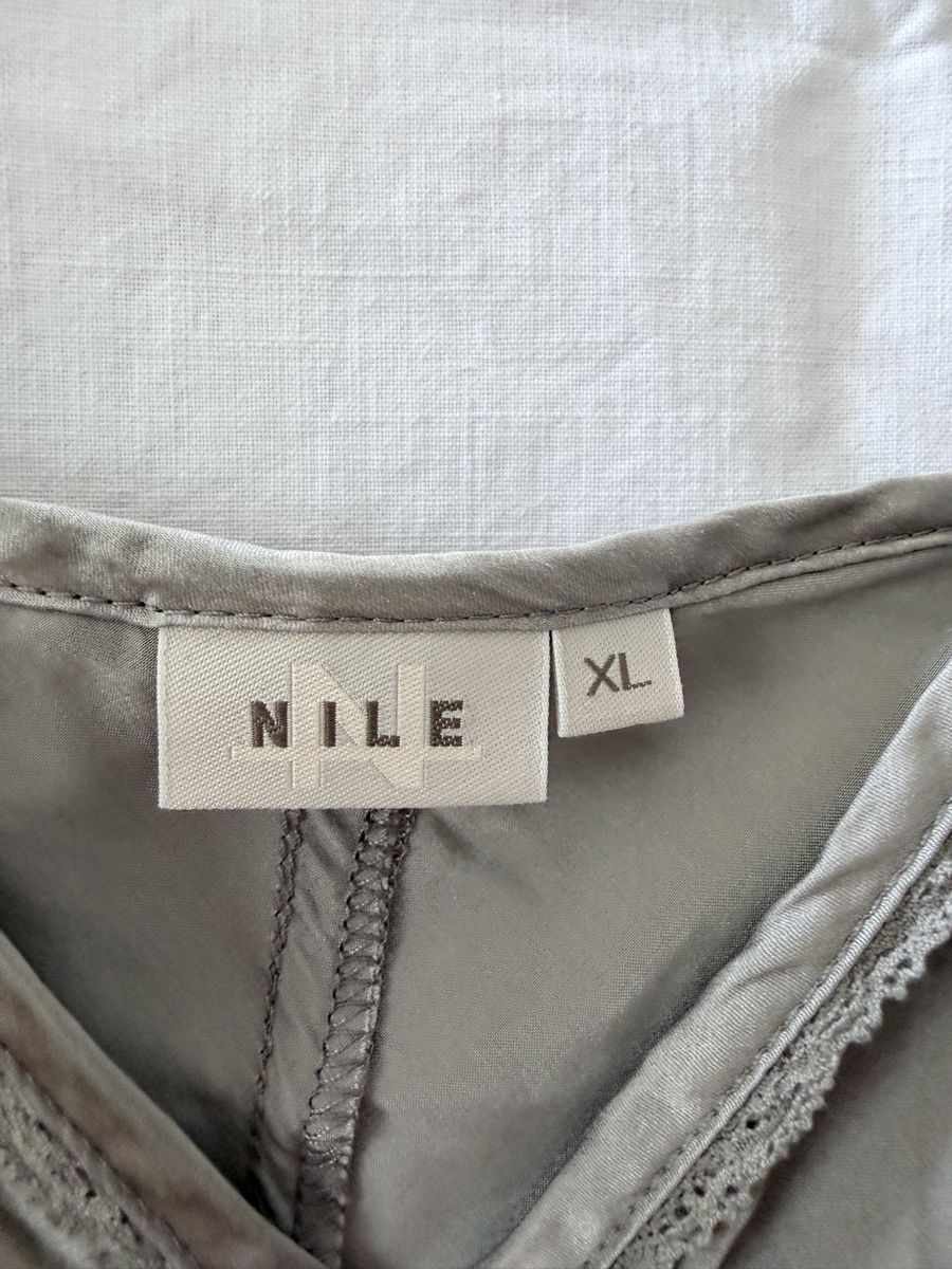 Nile Vestiti: NILE – Usato da Urnäsch venduto da _._naomi_._ 4