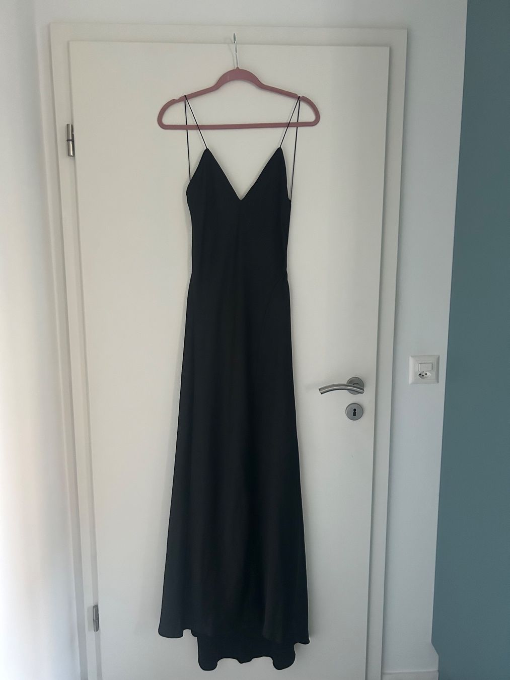 Vestiti: Langes Satinkleid von Zara, Grösse M – Nuovo e nell'imballaggio originale da Diessenhofen venduto da mar_dxc7