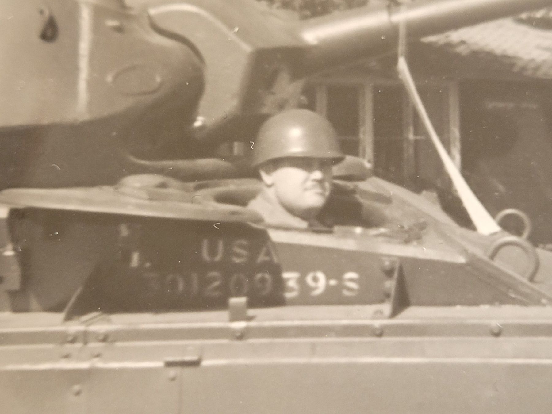 Stichwaffen: WW2 Foto USA – Gebraucht aus Kriens von KTP 1