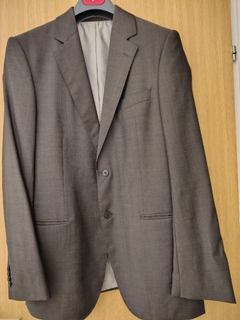 Herren Anzug der Marke Sarar, Grösse 50, Neuwertig