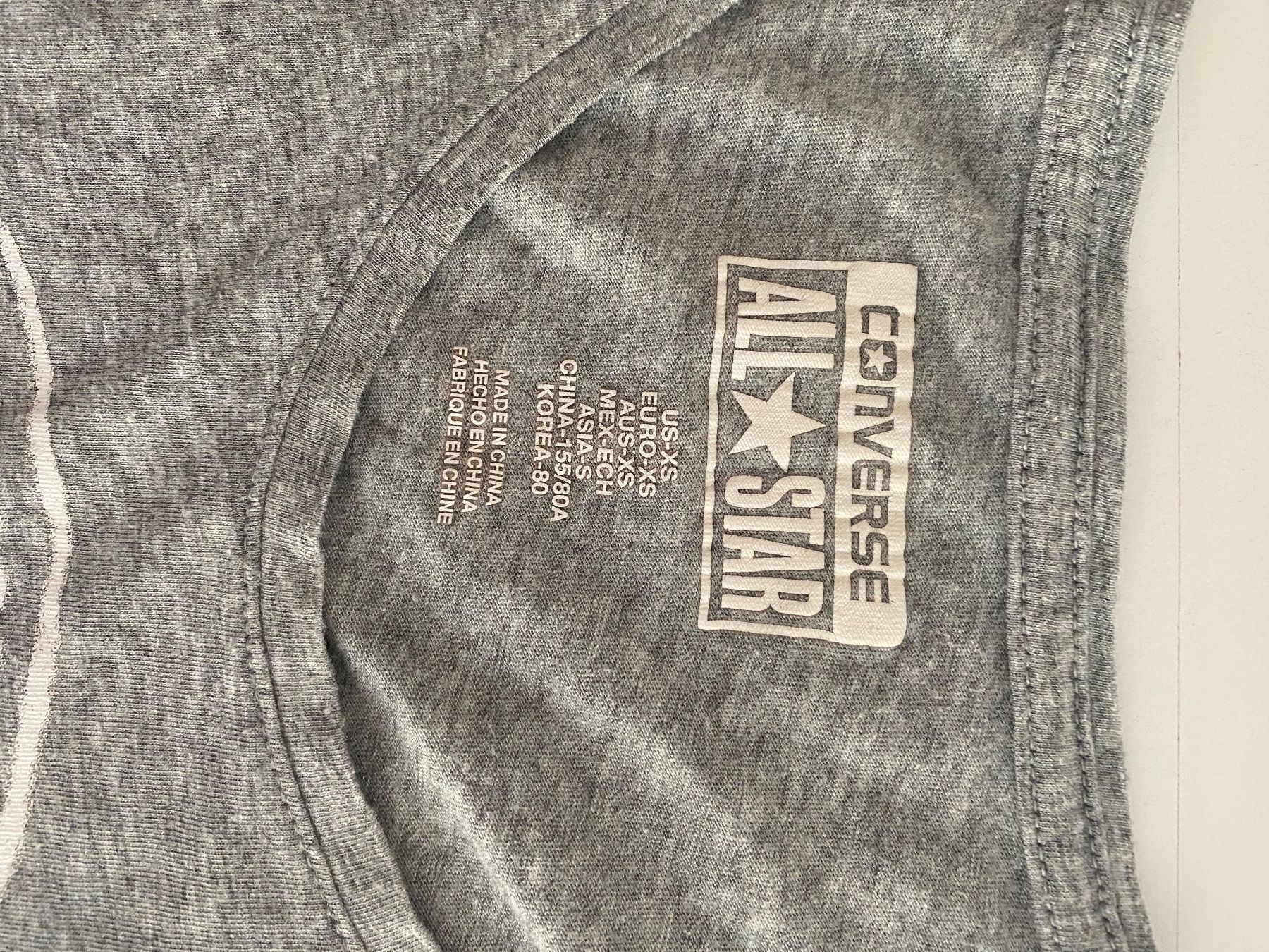 Converse Tops: Converse Top – Gebraucht aus Möhlin von eny_lsk7 2