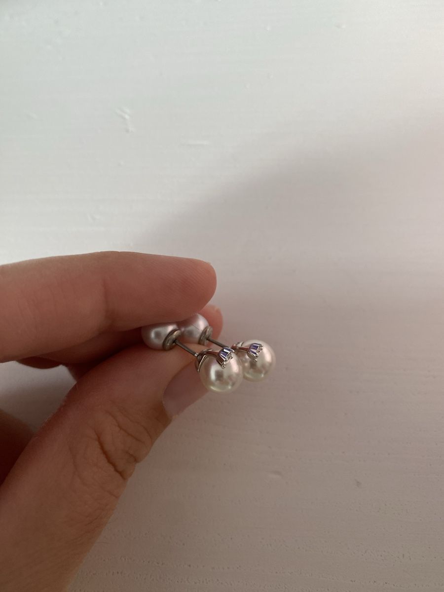 Ohrringe & -stecker: Perlen Ohrstecker mit Zirkonia silberfarben – Gebraucht aus Hünenberg von a.u.849 1