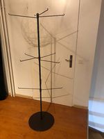 Garderobe aus geschmiedetem Eisen