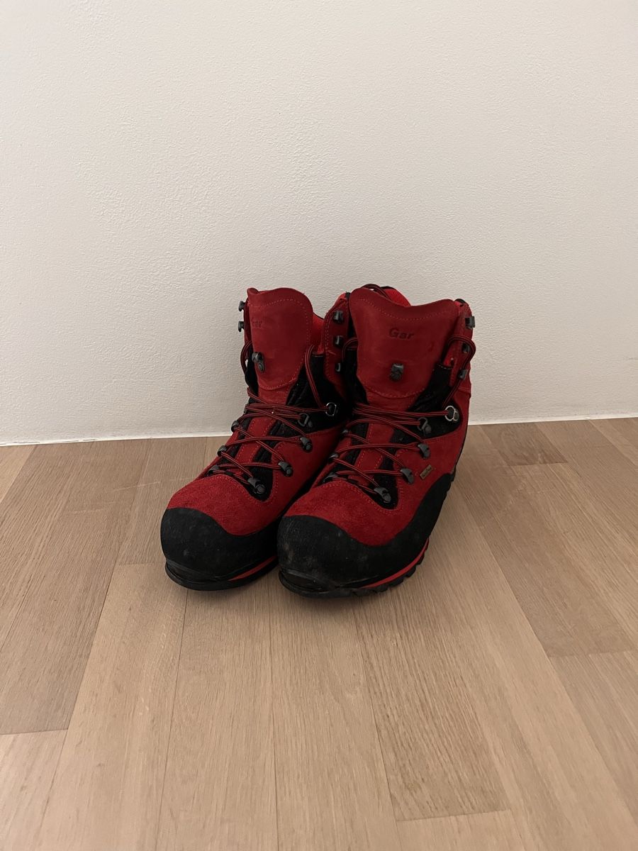 Scarpe da uomo: Sicherheits-Gebirgsschuh S3 – Usato da Büsserach venduto da timo331133