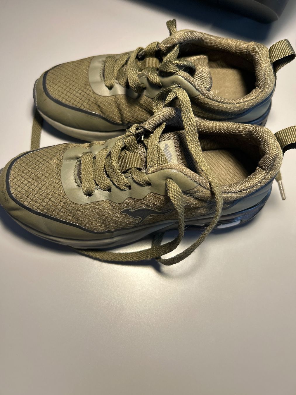 Scarpe per ragazzi: Kangaroos Kinderschuhe GR. 30 – Usato da Boniswil venduto da sim_7zhp 1