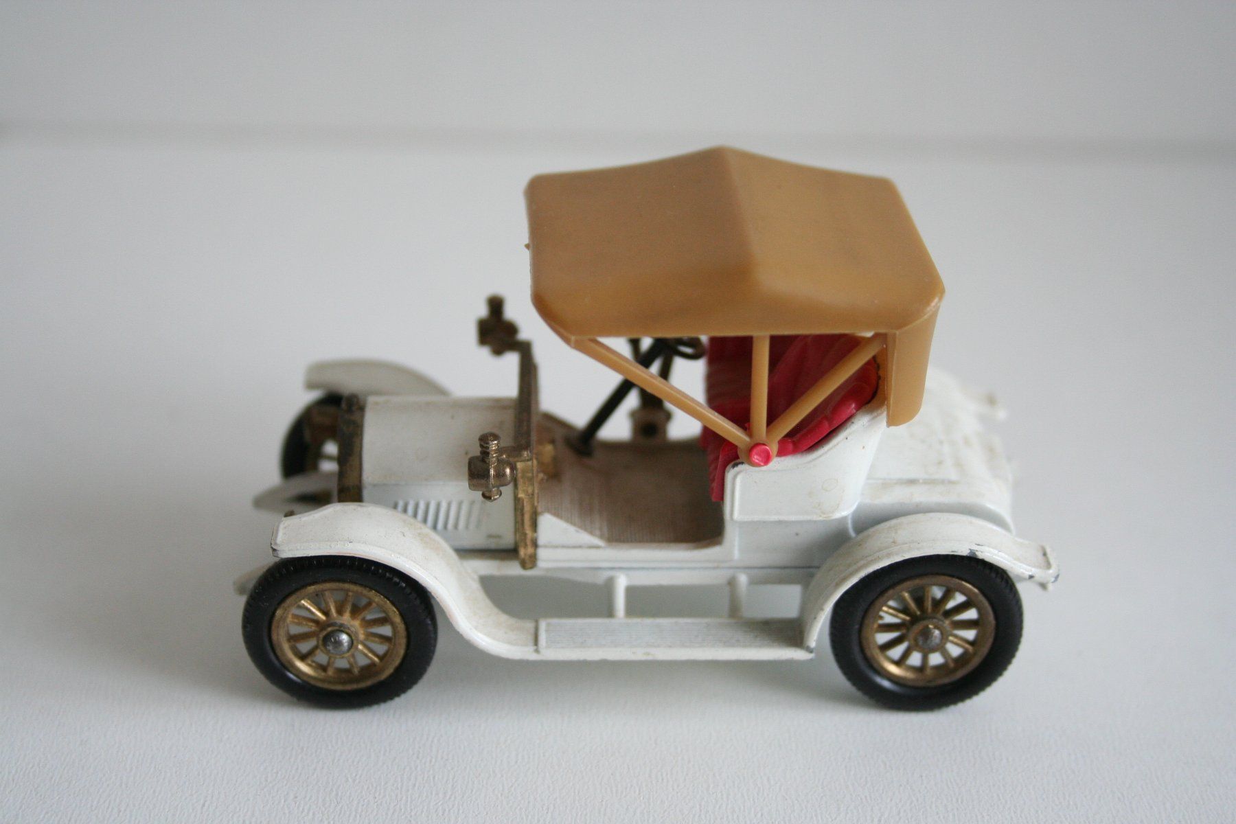 Opel Modellini d'auto: 3 Opel Oldtimer Modellauto – Usato da Bern venduto da ascona43 1