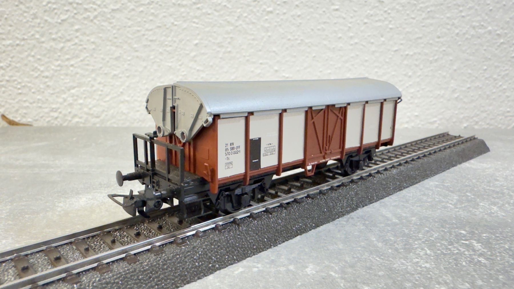 Liliput Modelleisenbahnen: Liliput Güterwagen  H0 / AC in OVP – Gebraucht aus Windlach von Kelebra 2