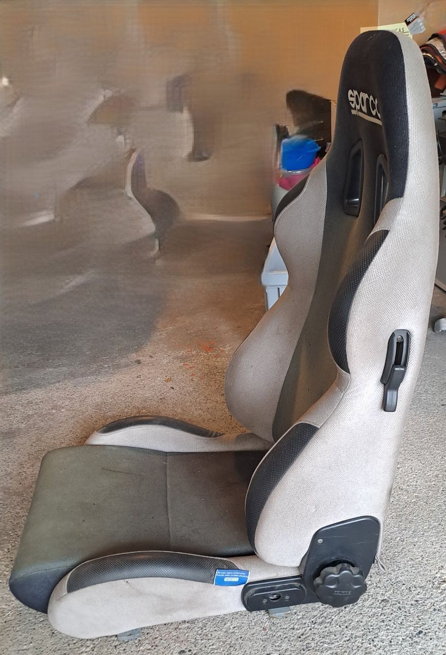 Tutti pezzi di ricambio auto: SPARCO Schalensitz – Usato da Niederuzwil venduto da Waedi1 2