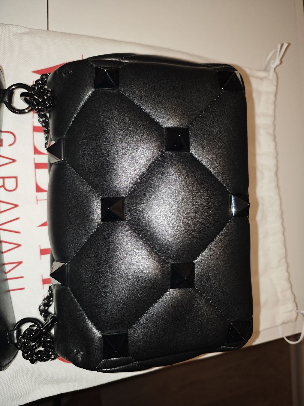Valentino Borse: Valentino Garavani Tasche – Nuovo (secondo la descrizione) da Frauenfeld venduto da hal_6g2p 9