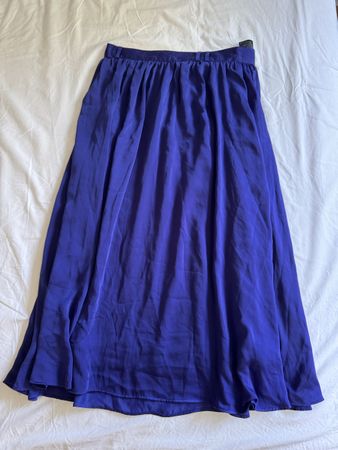 H&M Purple Flowy Skirt - Size 34 - Perfect for Summer!