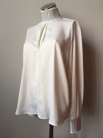 Blouse col montant décoré - taille S