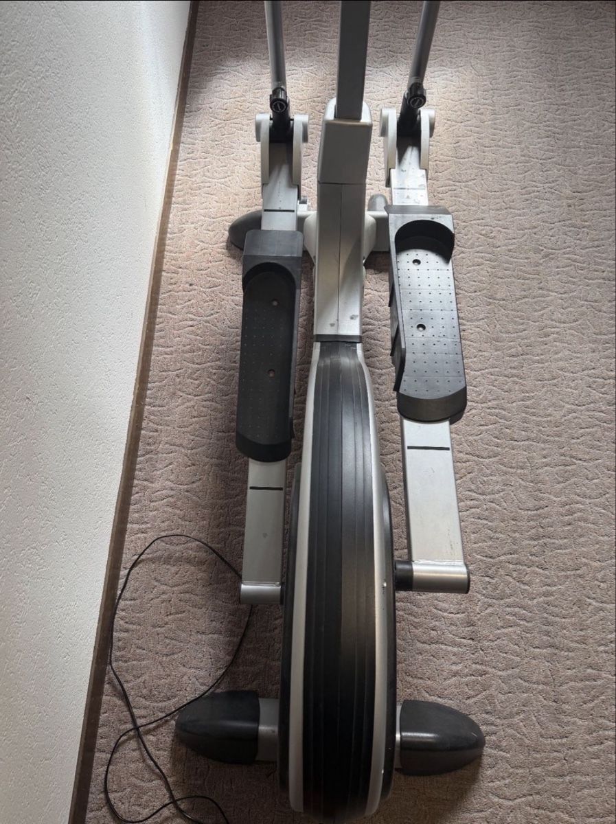 Hometrainer: elliptique de marque Crane. – Gebraucht aus Sembrancher von cha_x76c 5