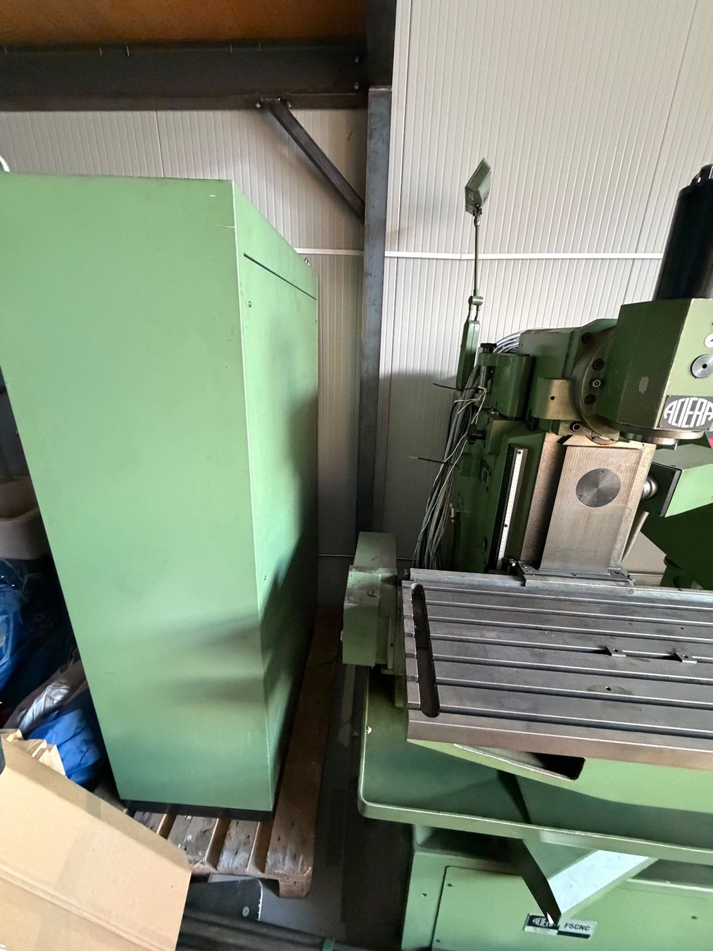 Aciera Alle Maschinen: ACIERA F5 CNC-3000 Fraiseuse à commande numérique, 1982 – Defekt aus Bouveret von saki03 8
