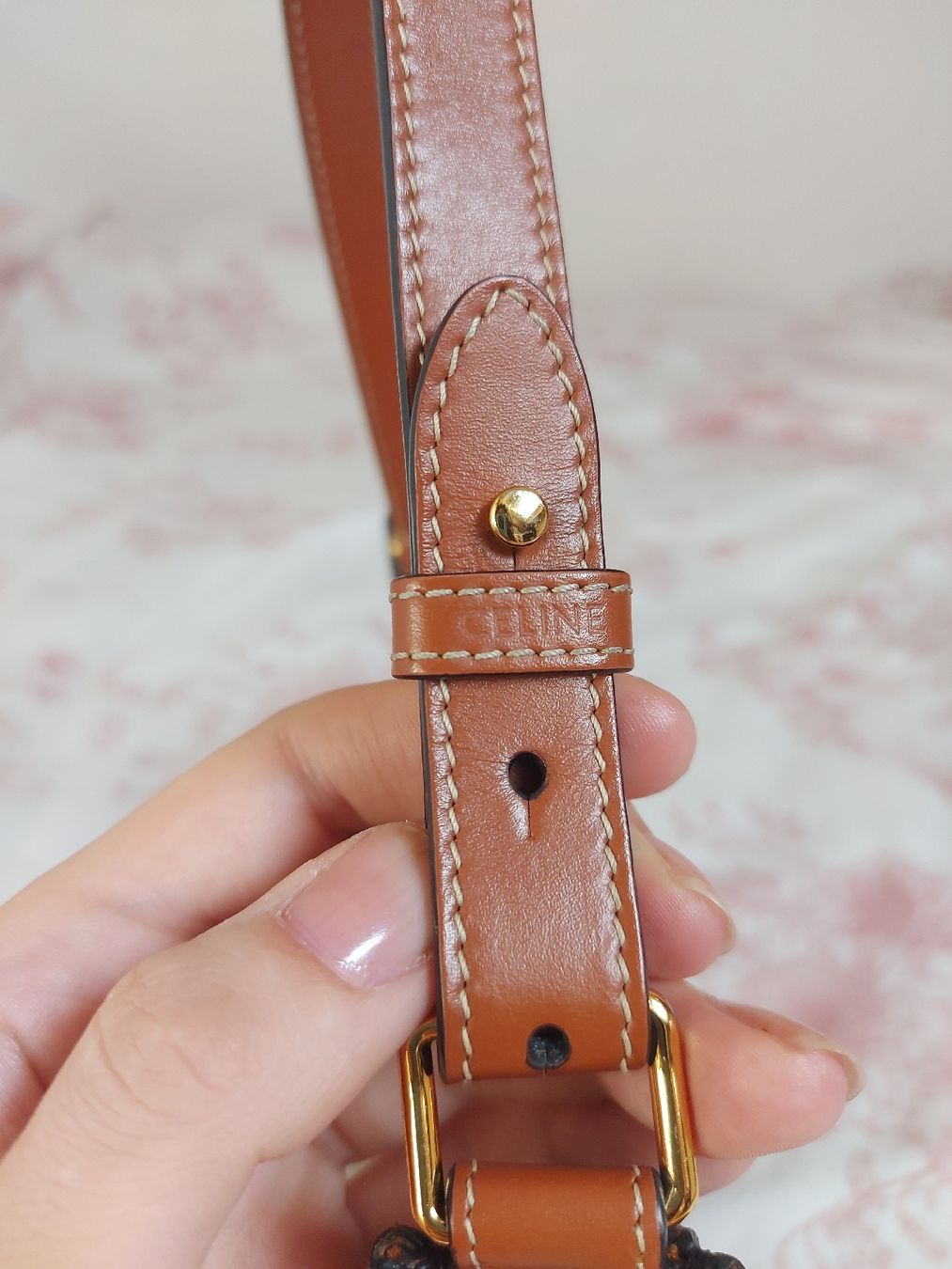 Celine Taschen für Damen: Sac Céline Ava toile Triomphe – Gebraucht aus Lausanne von Super-cerise 9