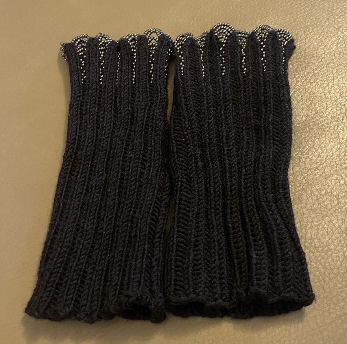 Altro in  Abbigliamento & Accessori: Wunderschöne Amedisli / Pulswärmer – Usato da Dornach venduto da flurym 1