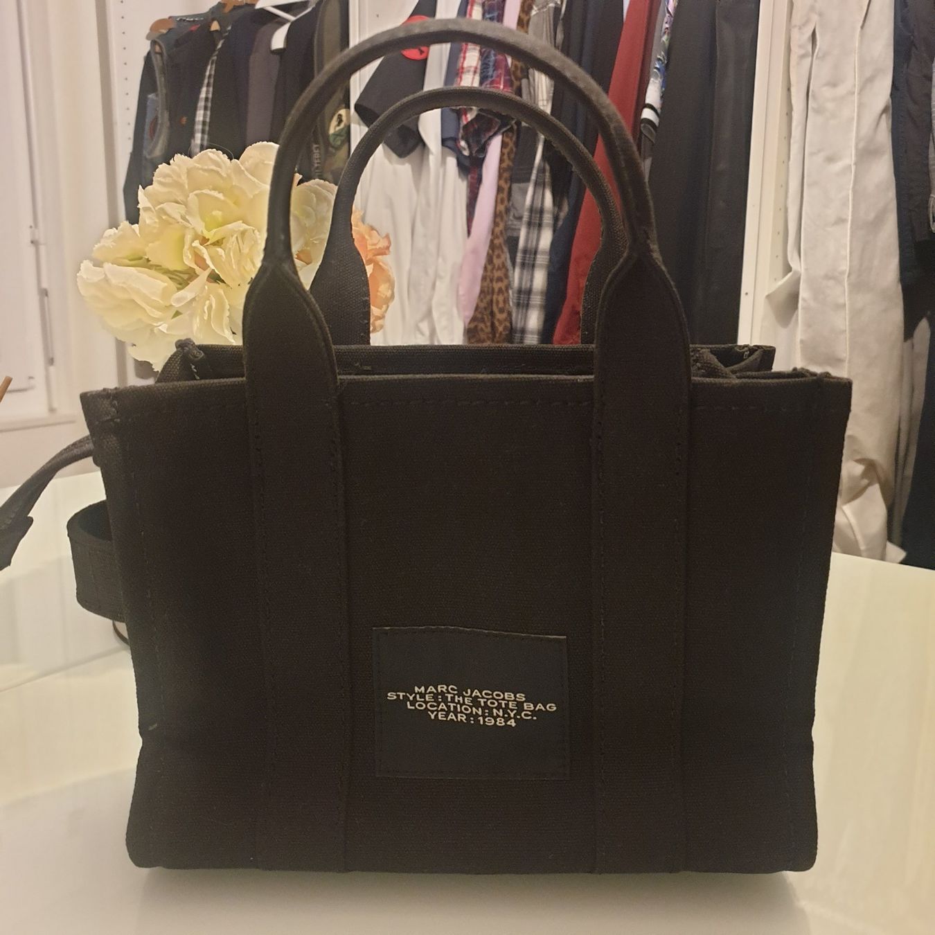 Marc Jacobs Borse: Marc Jacobs "The Tote Bag" small, schwarz – Nuovo (secondo la descrizione) da Neuendorf venduto da DeSiriA 3