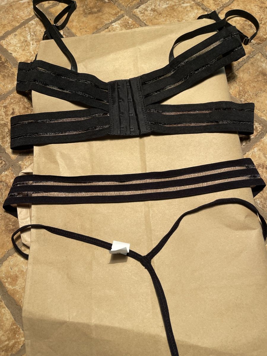 Altra biancheria intima: Completo intimo nero, trasparente e seducente. M/L-Nuovo! – Nuovo e nell'imballaggio originale da Locarno venduto da Fixed8 9