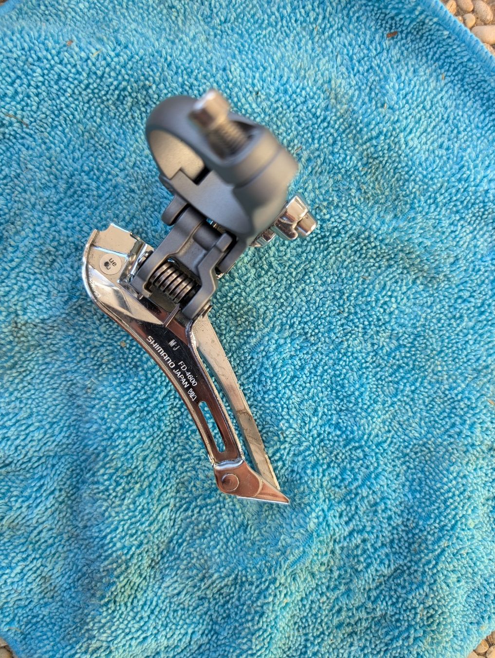 Shimano Pezzi di ricambio: Shimano Tiagra FD-4600 2x10  - Great Condition – Usato da Pully venduto da krisnay 1