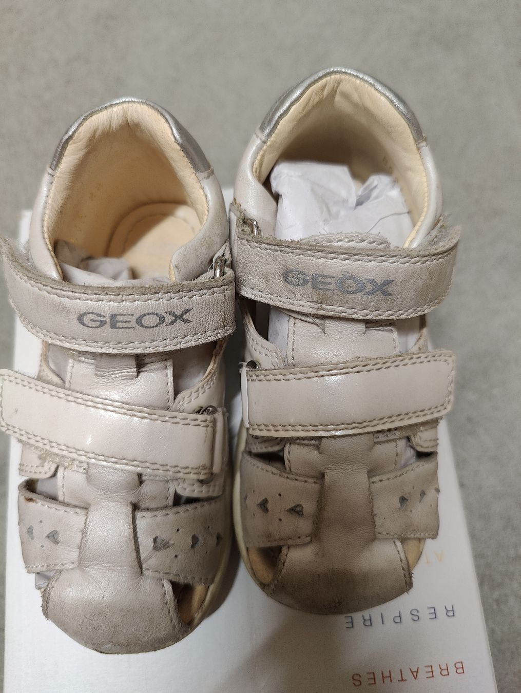 Geox Scarpe per ragazze: Sommer Kinderschuhe Geox 22 – Usato da Bern venduto da linouma 3