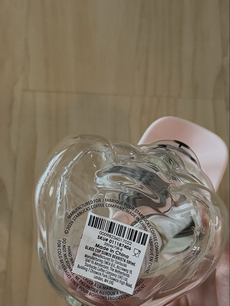 Starbucks Tazze: Starbucks Bearista Strawberry, neu! – Nuovo e nell'imballaggio originale da Tuggen venduto da jess_gls06 2