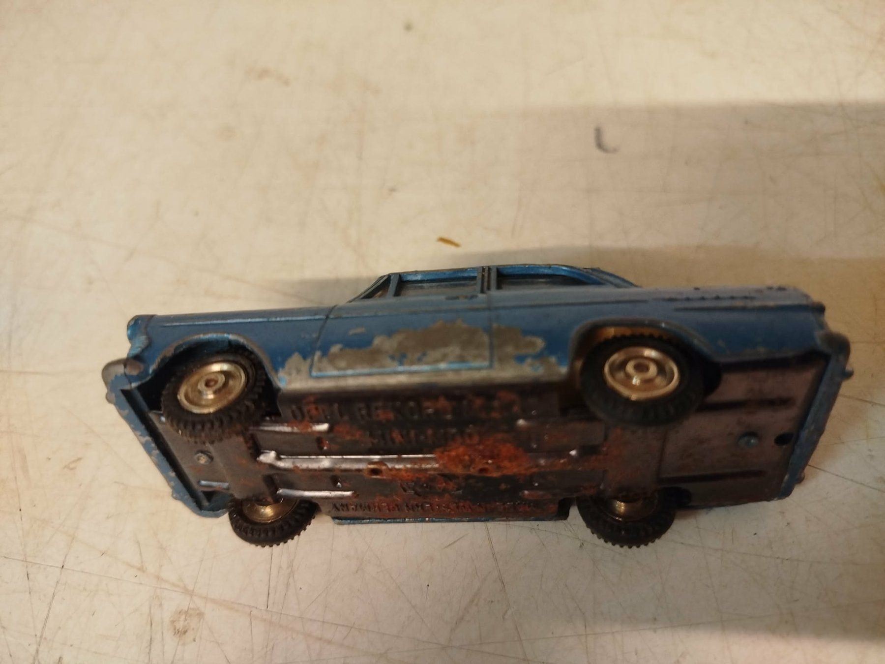 Gama Modellautos: Gama Opel Record – Gebraucht aus La Chaux-de-Fonds von Emmaus2300CDF 4