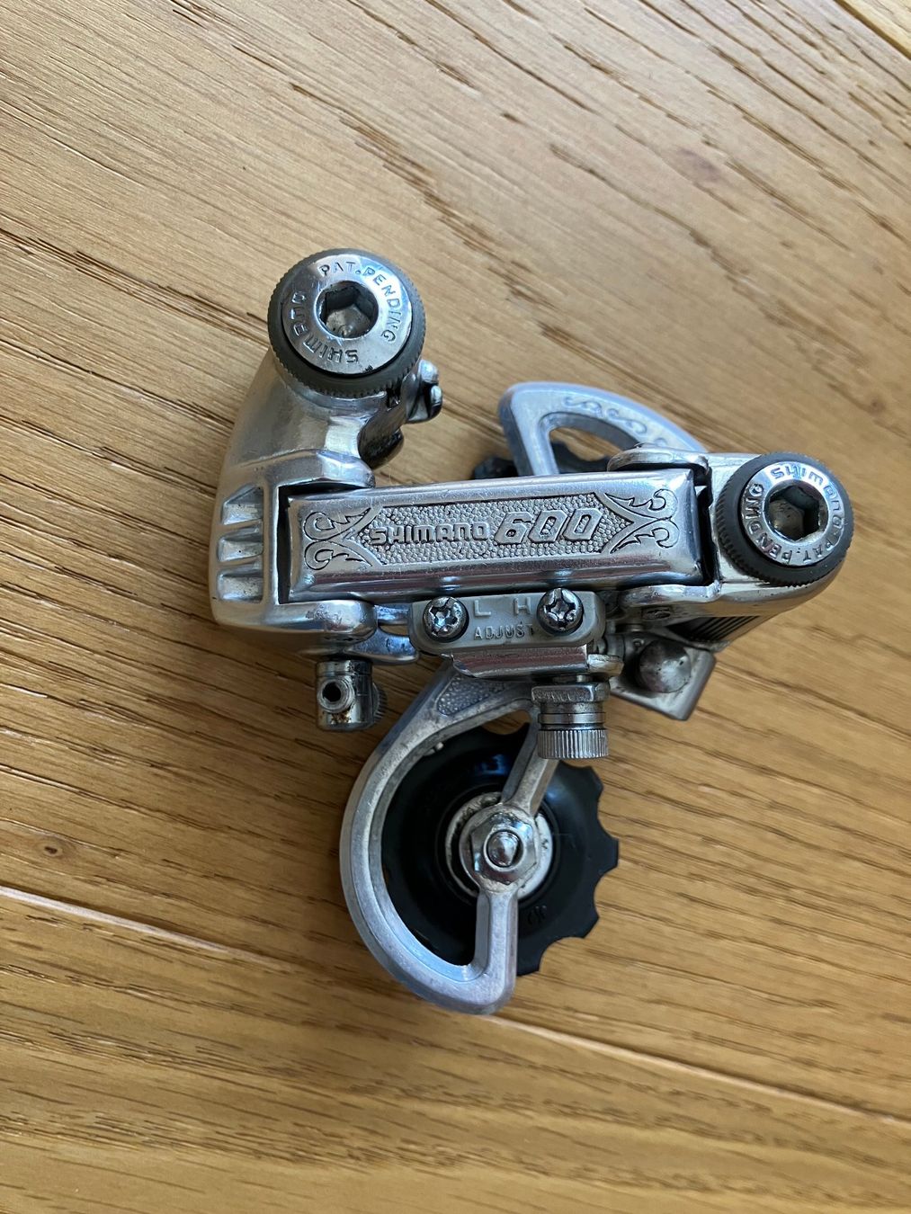 Pièces détachées: Shimano 600 Arabesque Schaltwerk – D'occasion à Obermumpf par Estrela67