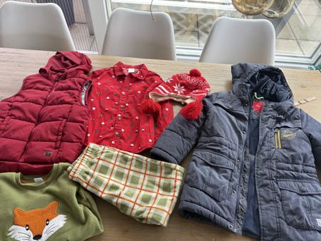 Kinderkleidung 110